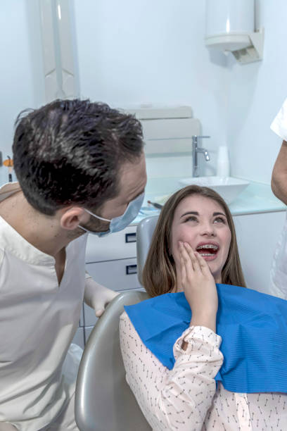 Best Mobile Emergency Dentist in Manitou Beach Devils Lake, MI